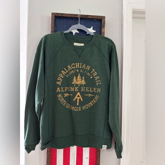 Appalachian Helen Georgia lightweight sweatshirt - Picture 1 of 4